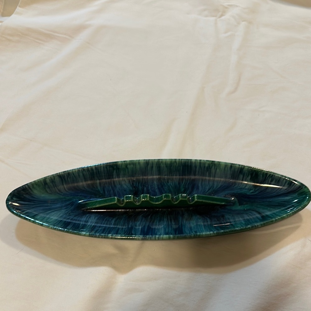 Oval Royal Haeger Vintage ashtray blue/green